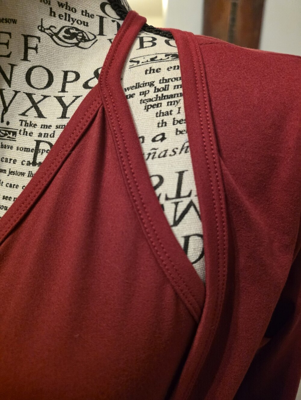 Red Button-Front Long Sleeve Cardigan - Picture 6 of 9